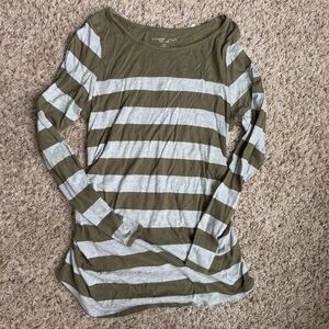 Liz Lange maternity knit striped green and grey long sleeved top size small